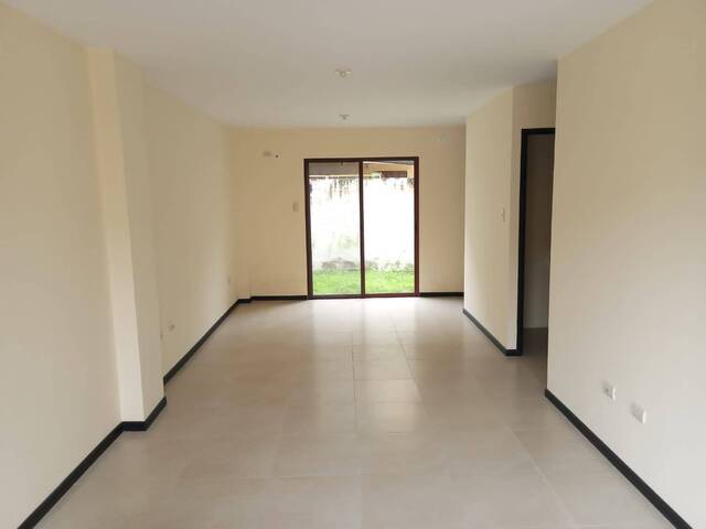 #2590 - Casa para Venta en Guayaquil - G - 2