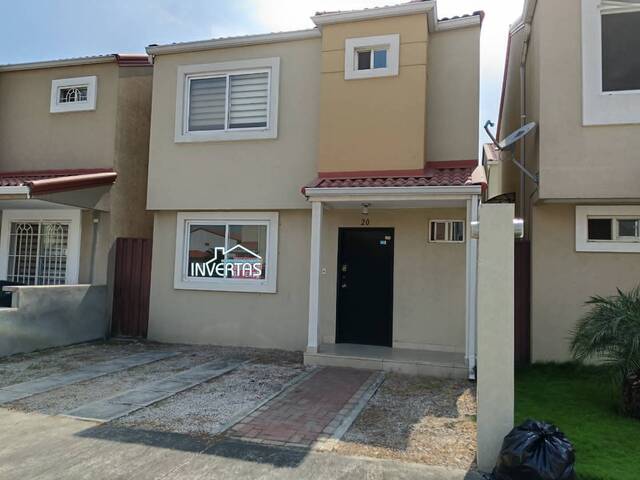 #2594 - Casa para Venta en Guayaquil - G - 1