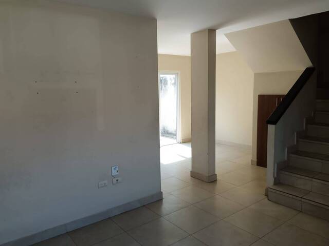 #2594 - Casa para Venta en Guayaquil - G - 3