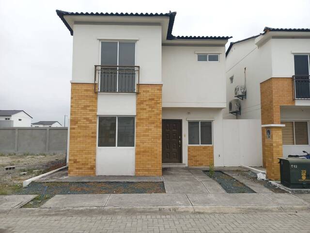 Venta en Urbanización Savali - Guayaquil