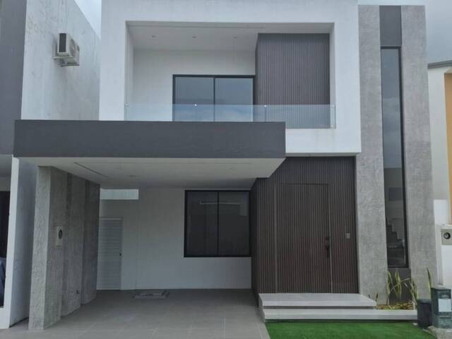 Venta en Urbanización Mallorca Village - Guayaquil