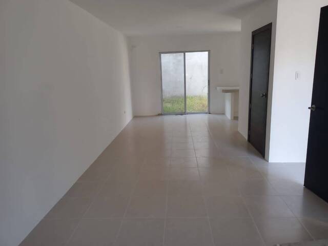 #2641 - Casa para Venta en Guayaquil - G - 2