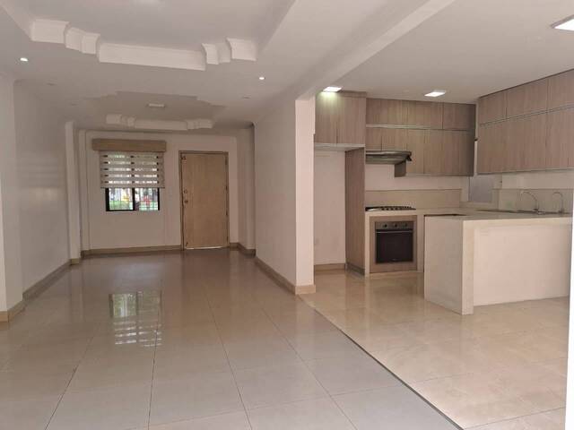 #2642 - Casa para Venta en Guayaquil - G - 3