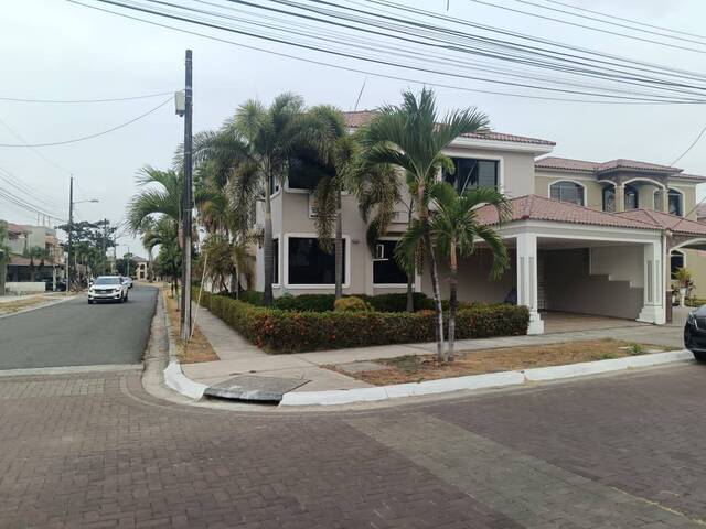 Casa para Alquiler en Guayaquil - 4