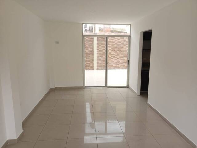 #2663 - Casa para Venta en Guayaquil - G - 3