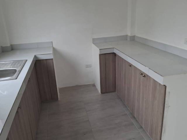 #1543 - Casa para Venta en Durán - G