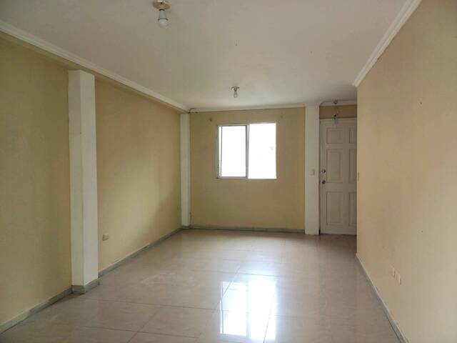 #2715 - Casa para Alquiler en Guayaquil - G