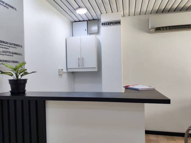 #2750 - Consultorio para Alquiler en Guayaquil - G