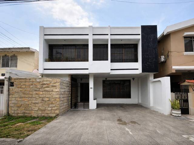 #2752 - Casa para Alquiler en Guayaquil - G