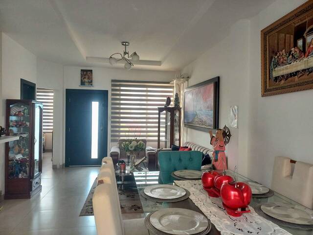 #2770 - Casa para Venta en Guayaquil - G