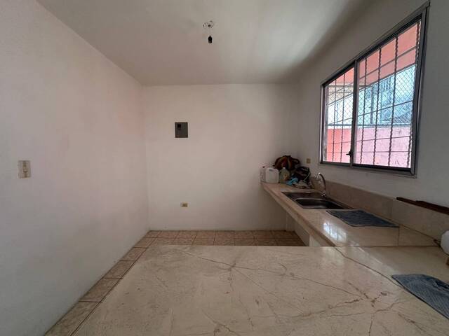 Casa para Venta en Guayaquil - 5