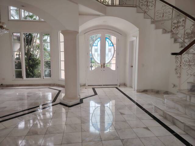 Casa para Alquiler en Guayaquil - 3