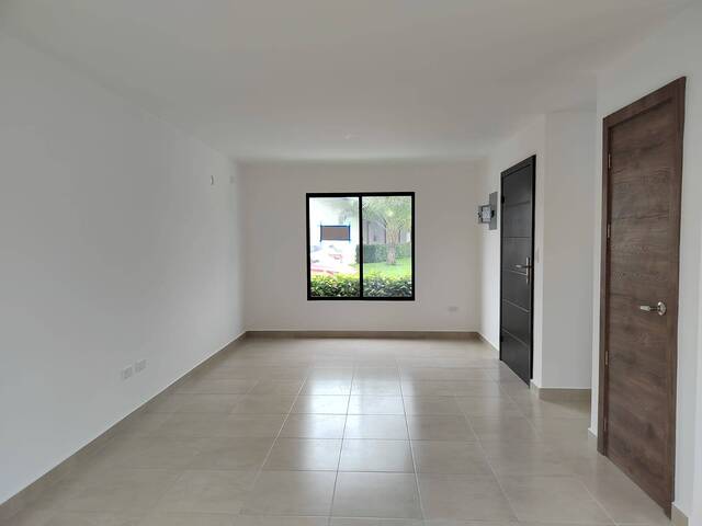 Casa para Alquiler en Guayaquil - 4