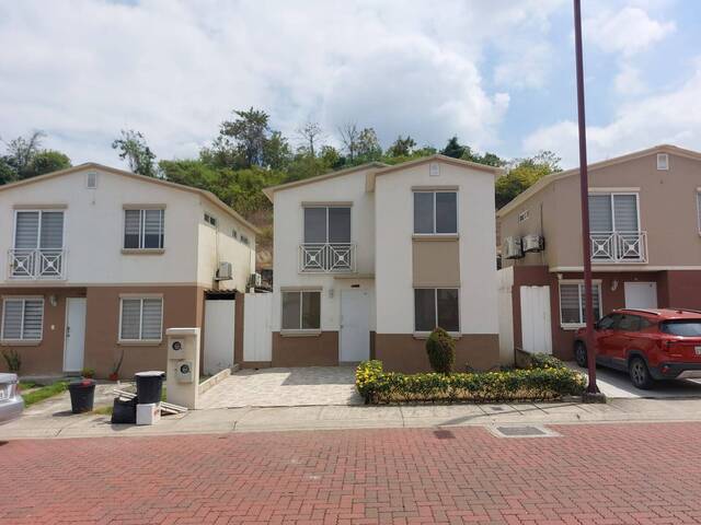 #2802 - Casa para Alquiler en Guayaquil - G - 1