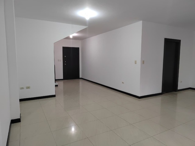 #2806 - Casa para Alquiler en Guayaquil - G - 3
